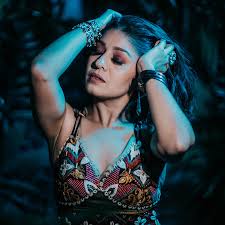 Sunidhi Chauhan Live performance